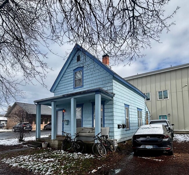 property at 312 S Asbury St