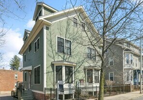 408 Putnam Ave, Unit R in Cambridge, MA - Building Photo