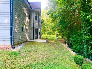 3104 Mineral Ridge Ln in Stone Mountain, GA - Building Photo - Building Photo