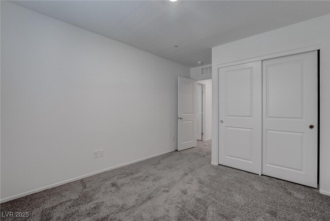 property at 7371 Craig Cove Ct