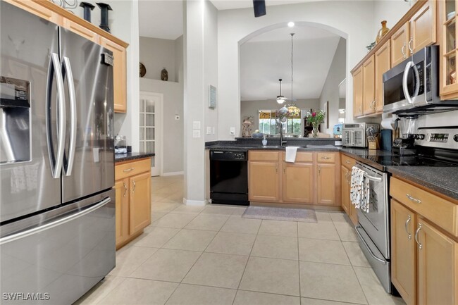 15501 Cortona Way in Naples, FL - Building Photo - Building Photo