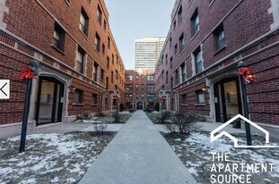 514 W Cornelia Ave, Unit 2 in Chicago, IL - Building Photo