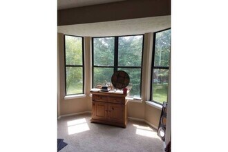 8590 Laurel Ct in Fishers, IN - Building Photo - Building Photo