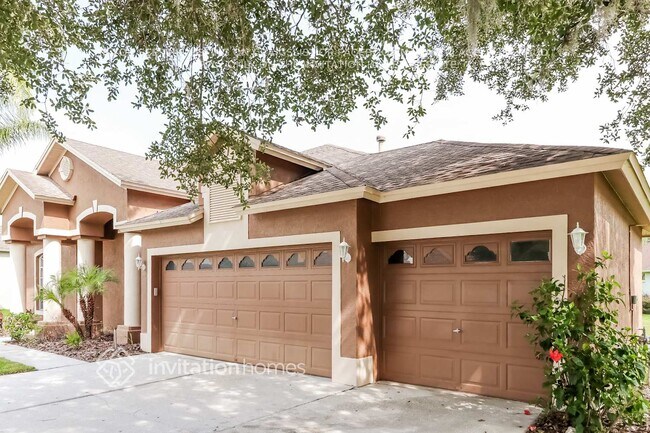 10130 Queens Park Dr in Tampa, FL - Building Photo - Building Photo