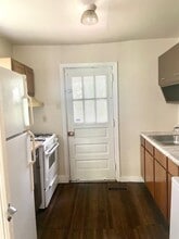 2212 Center Way S in Birmingham, AL - Foto de edificio - Building Photo