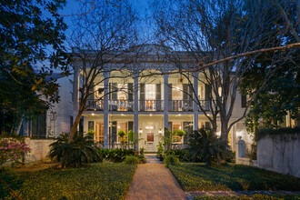 1427 Saint Mary St in New Orleans, LA - Building Photo - Building Photo