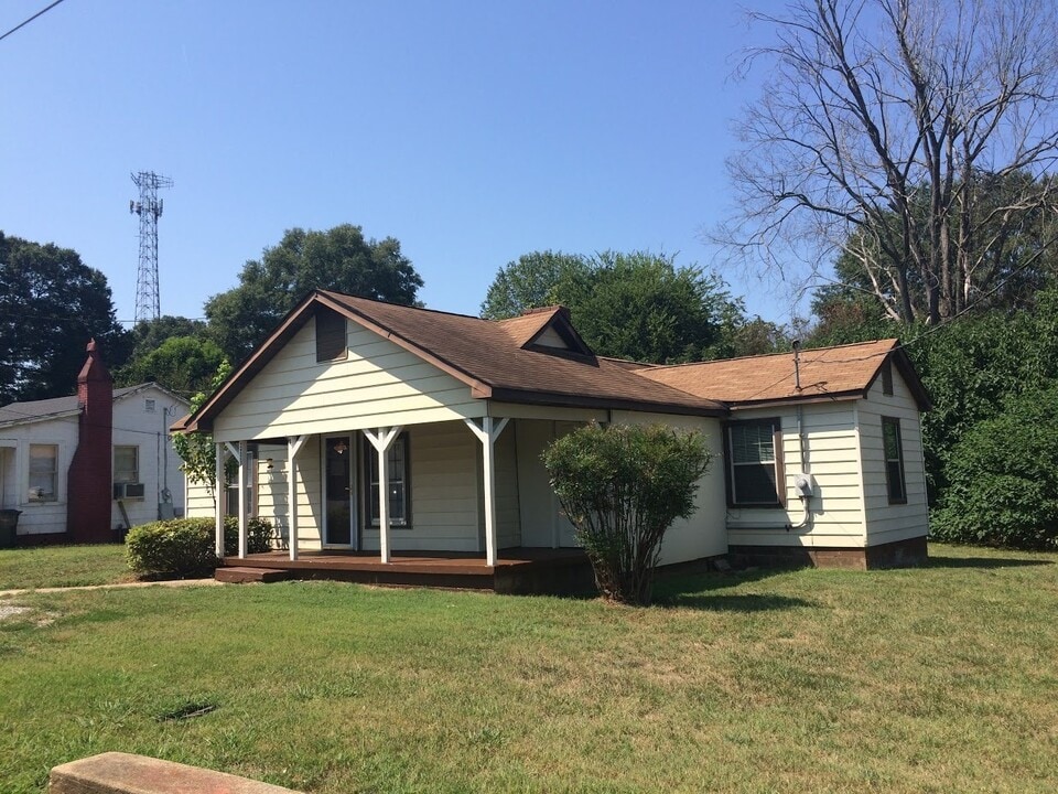 2223 Acme Rd in Belmont, NC - Building Photo