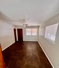 2002 Bradford Dr in Gulfport, MS - Building Photo - Building Photo