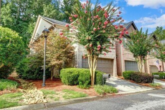 702 Surrey Park Pl SE in Smyrna, GA - Building Photo - Building Photo
