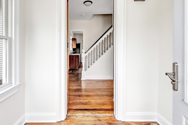 105 Atlantic St in Bridgeport, CT - Building Photo - Building Photo