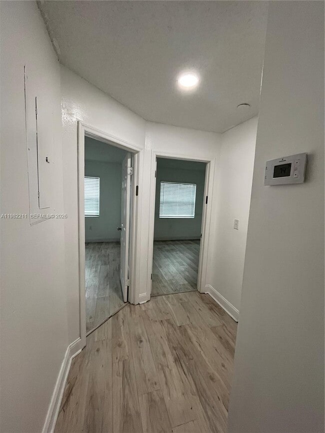 13485 SW 28th St in Miami, FL - Building Photo - Building Photo