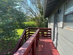 1660 Canal Ln in Dandridge, TN - Building Photo - Building Photo