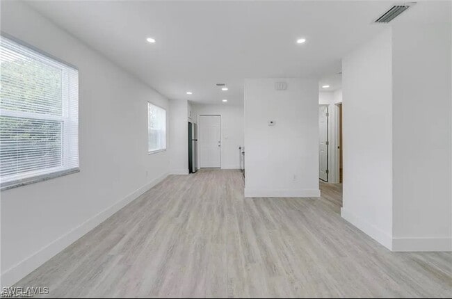 property at 4415 Thomasson Ln