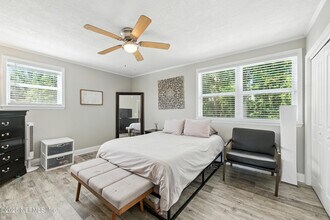 706 Estates Cove Rd in Jacksonville, FL - Building Photo - Building Photo