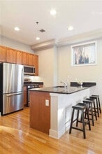 61 Grand St, Unit 3F in Jersey City, NJ - Foto de edificio - Building Photo