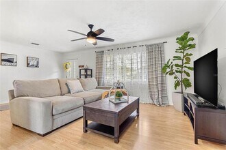 6190 36th Ave N in St. Petersburg, FL - Building Photo - Building Photo