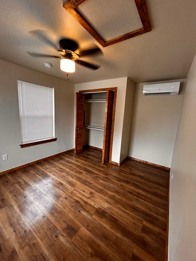 property at 223 N Hickory St