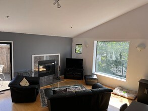 1411 Queens Rd in Berkeley, CA - Building Photo - Building Photo