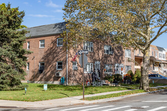 Independence Gardens in Brooklyn, NY - Building Photo - Building Photo