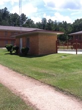 Stadium View Apartments in Grambling, LA - Building Photo - Building Photo