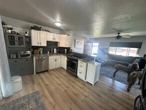 11916 Barrett St in Parker, CO - Building Photo - Building Photo