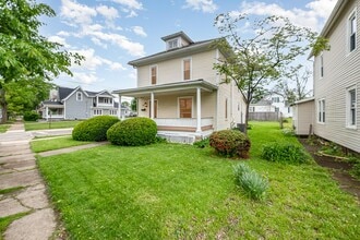 601 E Gambier St in Mount Vernon, OH - Building Photo - Building Photo