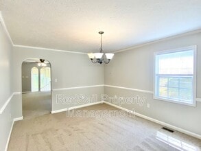 102 Thunderbird Ln in Williamsburg, VA - Building Photo - Building Photo