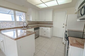 25503 Vía Gracioso in Santa Clarita, CA - Building Photo - Building Photo
