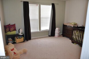 1309 Yates Cir in Fredericksburg, VA - Building Photo