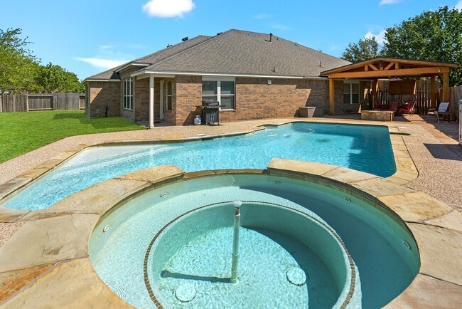 property at 28139 Canyon Wren Dr