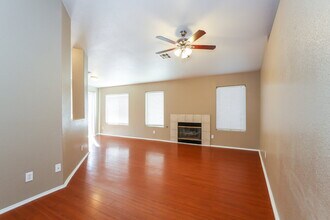 5243 Fog Run Ct in North Las Vegas, NV - Building Photo - Building Photo