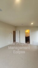7745 Sand Point Way NE in Seattle, WA - Building Photo - Building Photo
