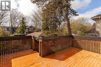 2950 W 31st Ave in Vancouver, BC - Building Photo - Building Photo