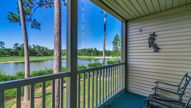 549 Blue Stem Dr in Pawleys Island, SC - Foto de edificio - Building Photo