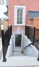 3 Elston Av in Ajax, ON - Building Photo - Building Photo