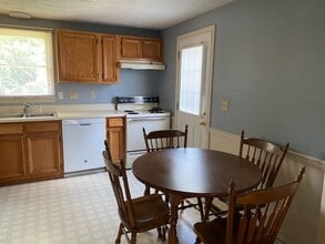 703 School St in Farmville, VA - Building Photo - Building Photo