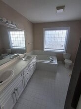 4954 Wollett Mill Rd in Red Oak, NC - Building Photo - Building Photo