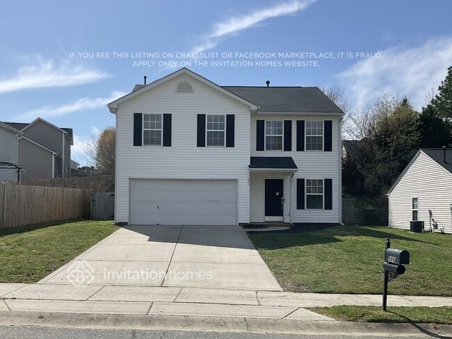 property at 886 Anchor Way NE