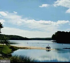 3104 Northgate Rd in Lake Ariel, PA - Building Photo - Building Photo