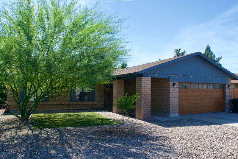 839 W Posada Ave in Mesa, AZ - Building Photo