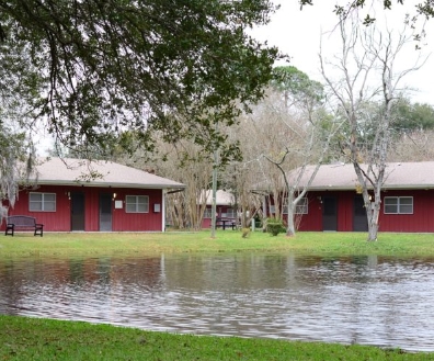 Sunshine Park in Gainesville, FL - Building Photo