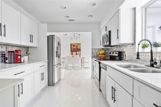 21230 NE 24th Ct in Miami, FL - Building Photo - Building Photo