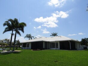 1739 Waxwing Cir in Venice, FL - Building Photo - Building Photo