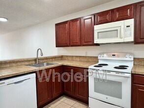 7474 E Arkansas Ave in Denver, CO - Building Photo - Building Photo