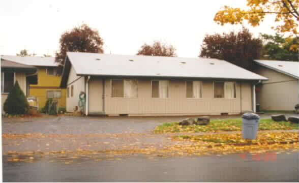 2807-2811 Caples Ave in Vancouver, WA - Building Photo