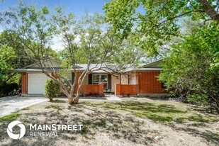 110 Simler St in San Antonio, TX - Building Photo