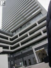 8960 Jane St in Vaughan, ON - Building Photo - Building Photo