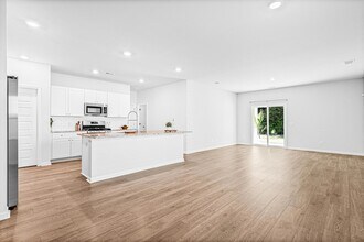 504 Minim St in Charleston, SC - Foto de edificio - Building Photo