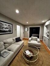 83 Chelsea St in Boston, MA - Building Photo - Building Photo