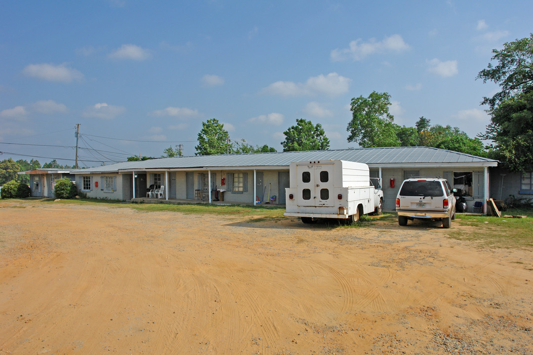 7170 Mobile Hwy in Pensacola, FL - Building Photo